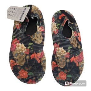 Women Men Water Shoes Quick Dry Aqua Socks Skull with Flowers Size 5-6(36/37)